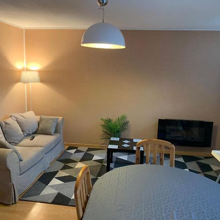 Beau T3 Place Parking, Vue Degagee Proche Centre Bagnères-de-Luchon Buitenkant foto