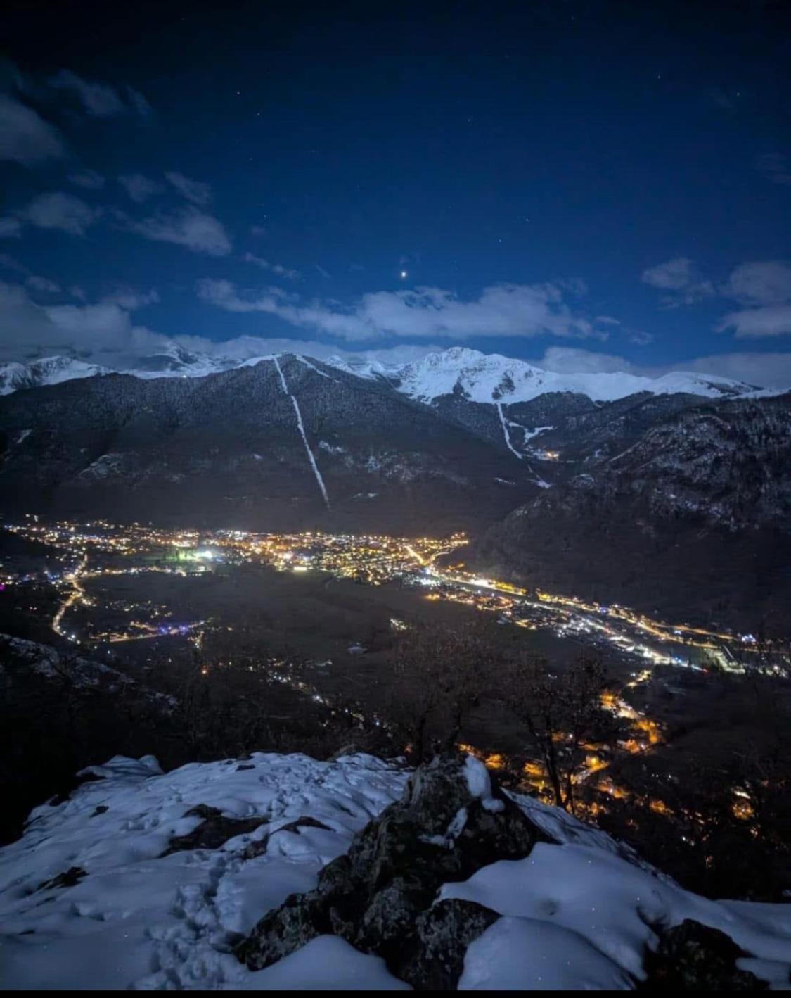 Beau T3 Place Parking, Vue Degagee Proche Centre Bagnères-de-Luchon Buitenkant foto